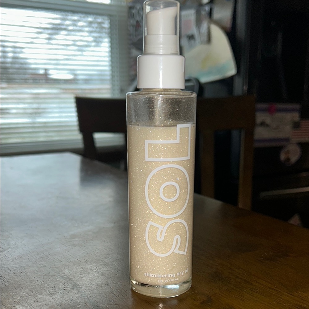 SOL Shimmering Dry Oil